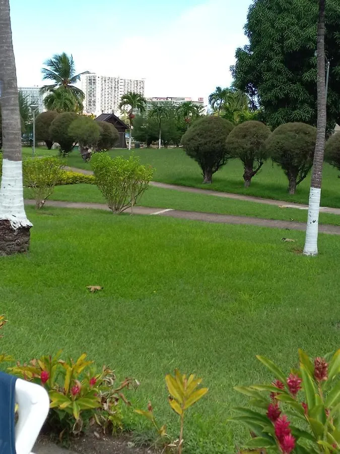Apartment Towers By The Beach Ocho Rios